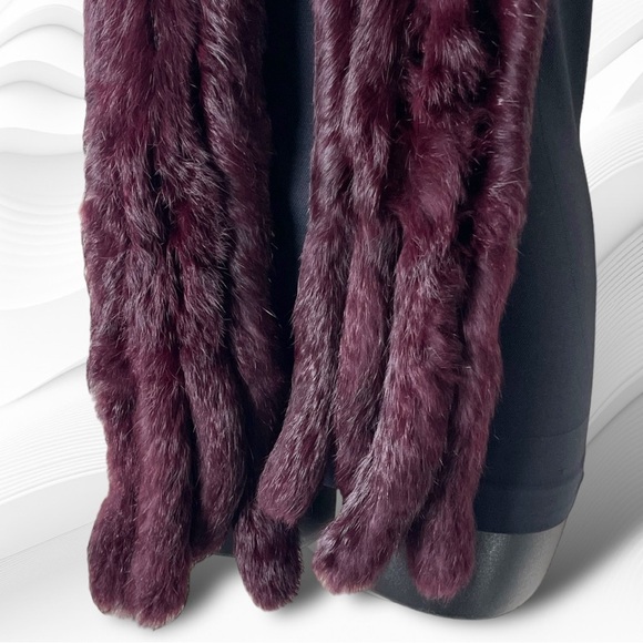 Kenneth Cole Aubergine Plum Purple Rabbit Fur Stole - Picture 2 of 11